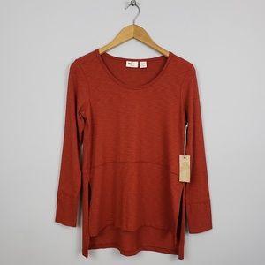 🆕️ Beacan Cove Burnt Orange High-low Top